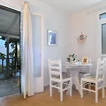Hébergement de vacances Katina